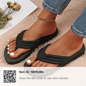 Black Fashion Flip Flops